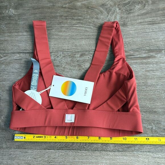 VUORI Stride Bra SPORTS BRA POPPY‎ Women’s size XS NWT - Picture 6 of 7